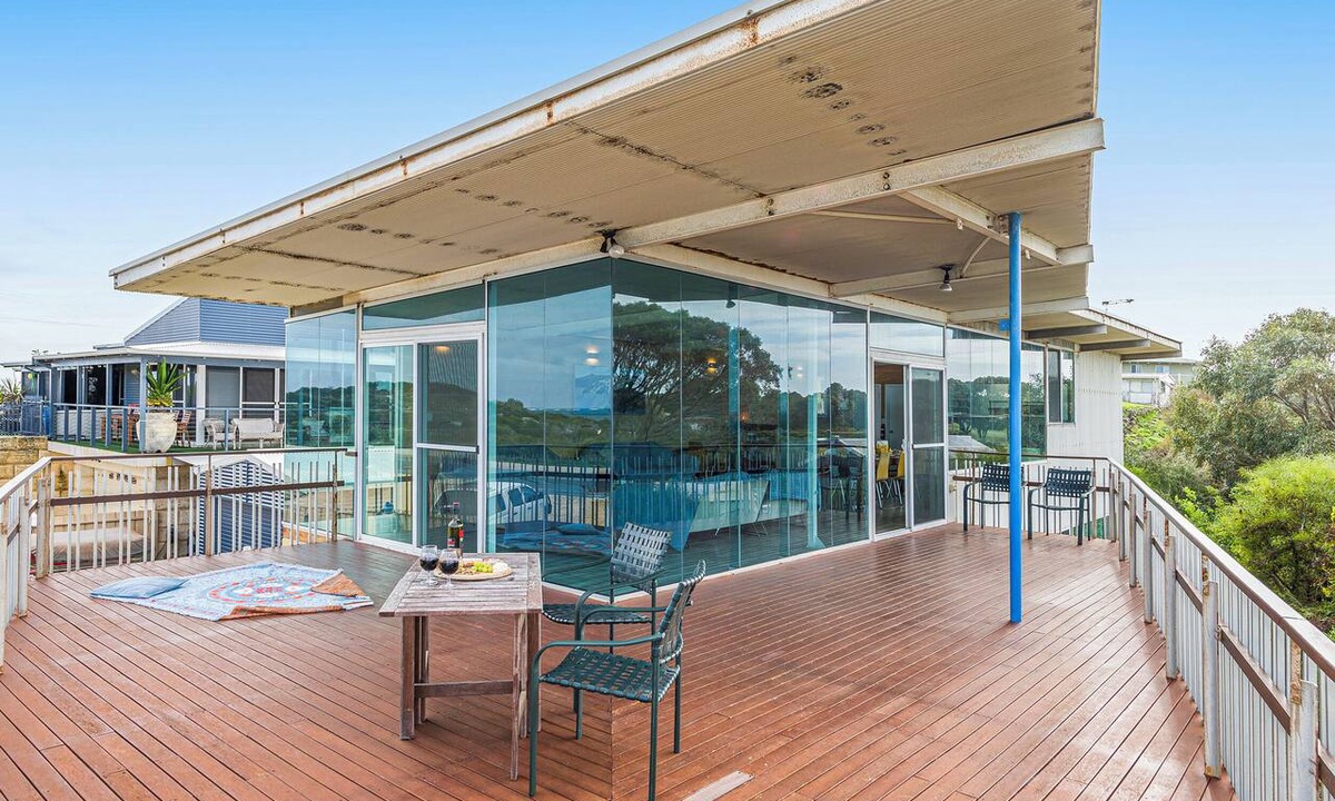 Guilderton House | The Glass House - Front Row Luxury with Uninterrupted Ocean and River Views