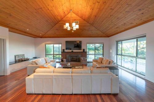 Jutland House | The Hideaway by Gatt Wines