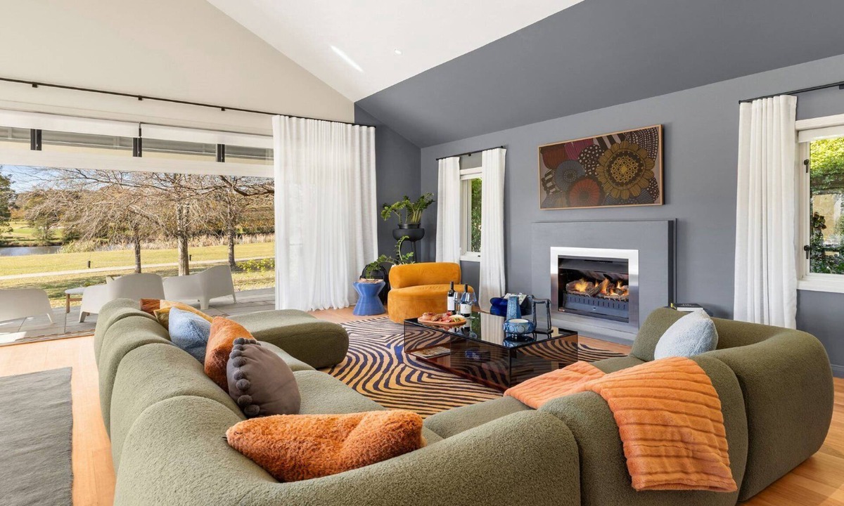 Pokolbin House | The Lake House - The Vintage