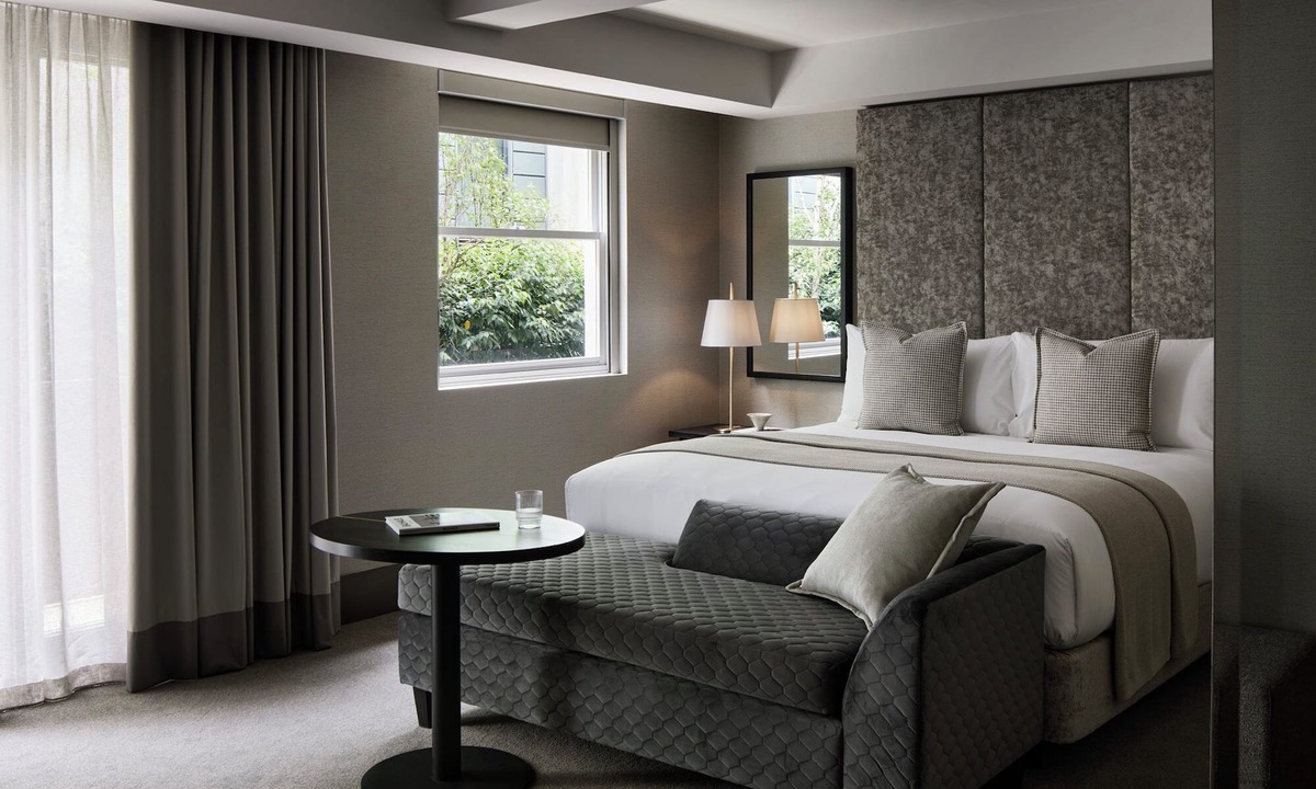 South Yarra Hotel | The Lyall