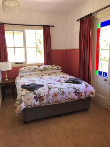 Omeo Bed & Breakfast | The Manse Omeo