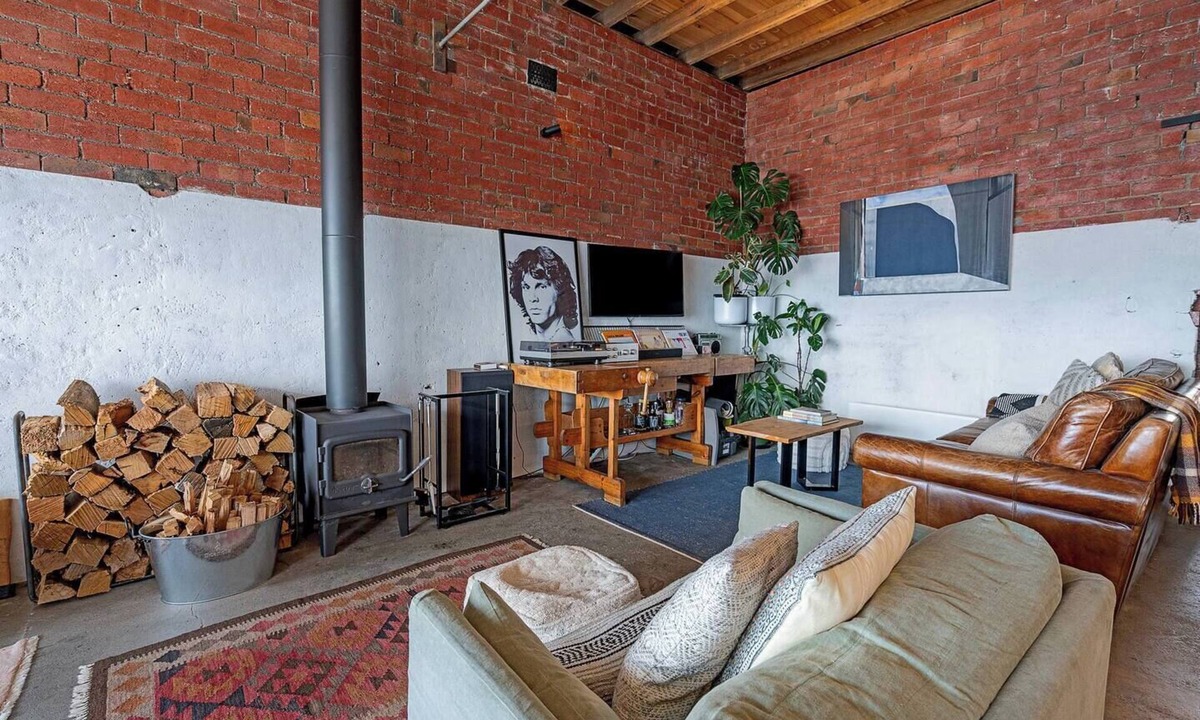Moonah Cottage | The Old Butcher Shop Industrial Escape with Sauna
