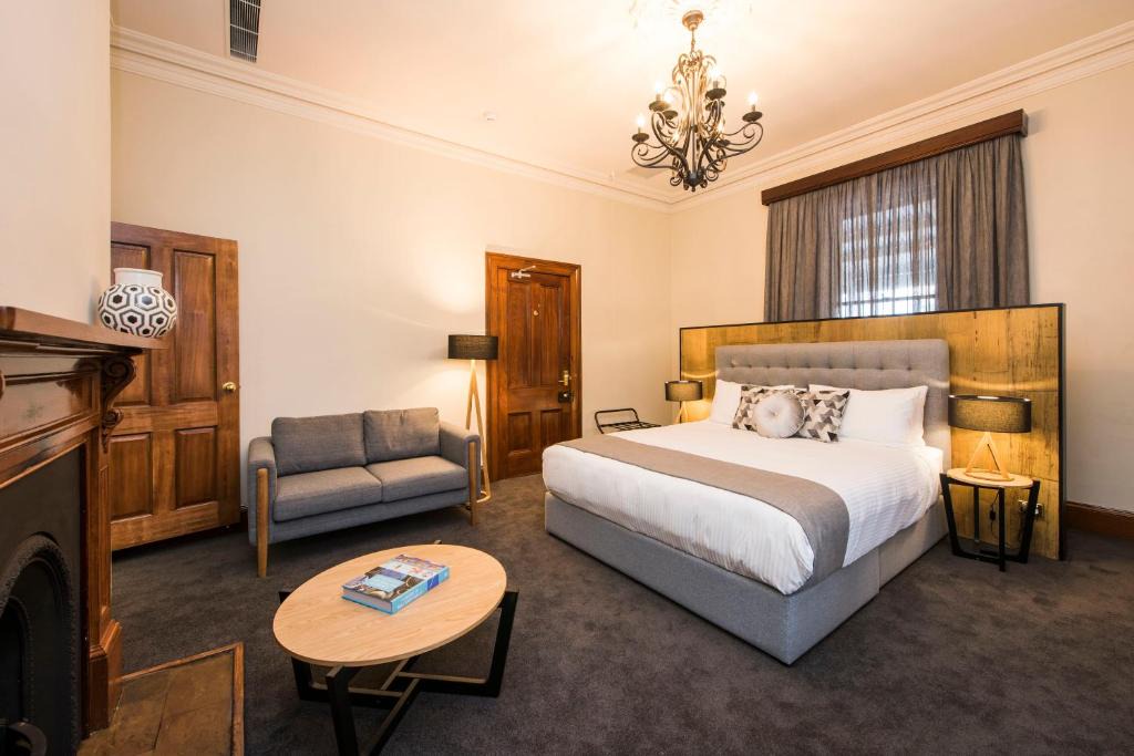 Central Mudgee Hotel | The Parkview Boutique hotel