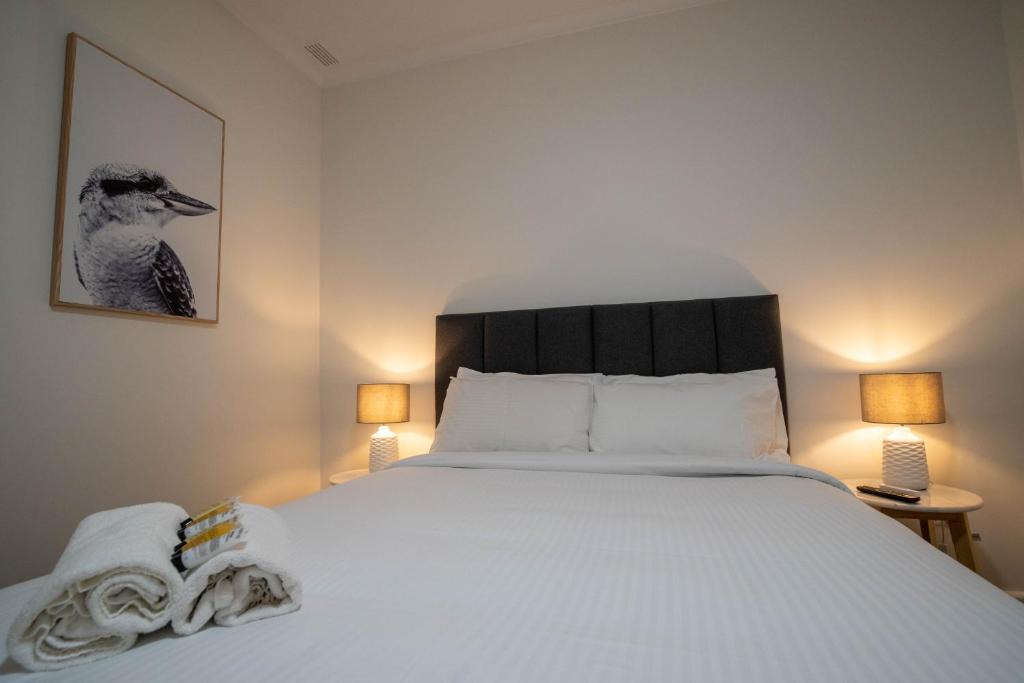 Cudal Hotel | The Platypus Accommodation & Cafe