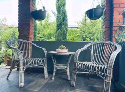 Tenterfield House | The Residence - Spacious 4-Bed Tenterfield Home