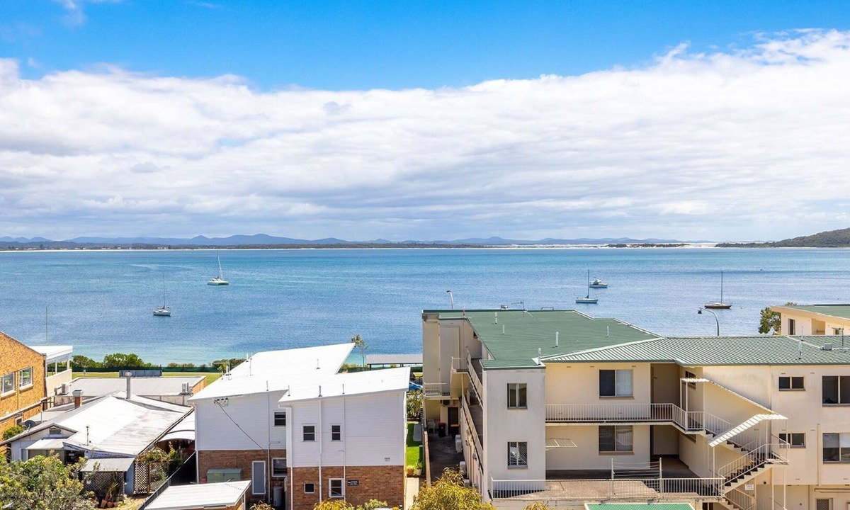 Shoal Bay Apartment | The Shoal, 508, Bullecourt St - stunning views, air con, lift and Wi-Fi
