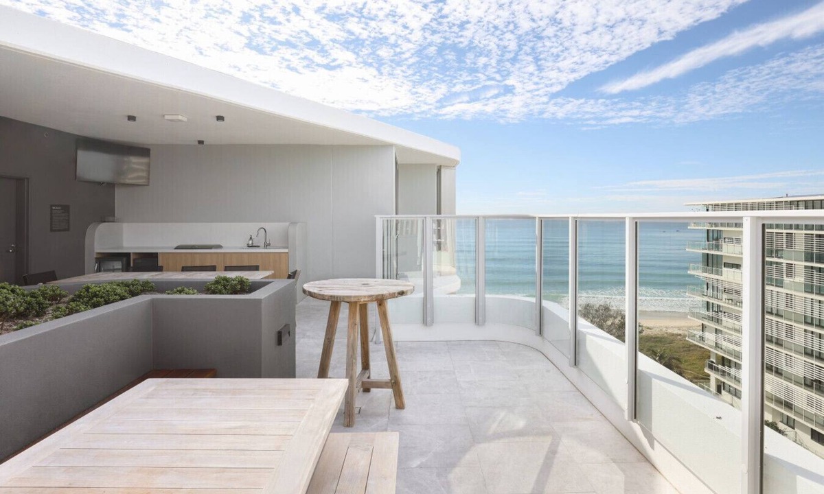 Palm Beach Apartment | The Sunstream Haven Palm Beach