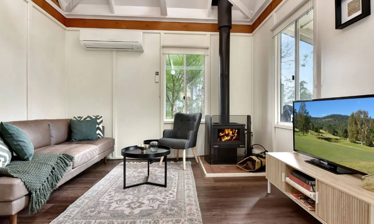 Rothbury Cottage | The Vines Suite with Free Wine Tasting