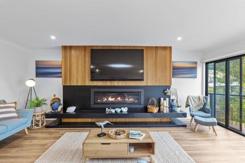 Apollo Bay House | The Whale Pod - Serene Family Retreat