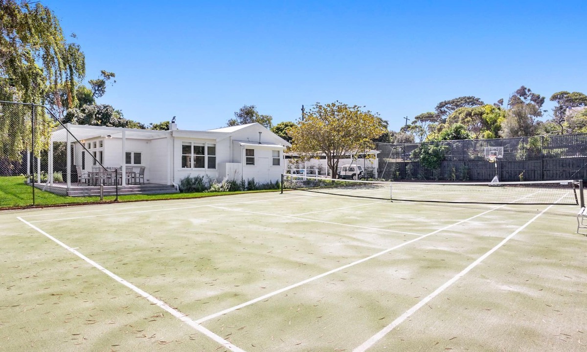 Portsea House | The White House Old Portsea at is best