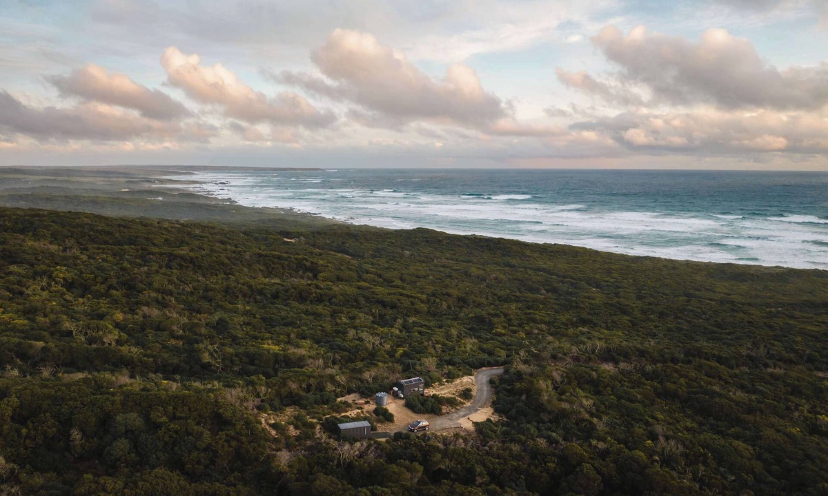 Nugara Cabin | Tiny Rupetta Summary: