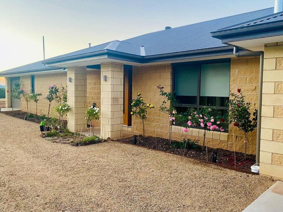 Tolmie House | Tolmie Villa 30 min from Mt Buller