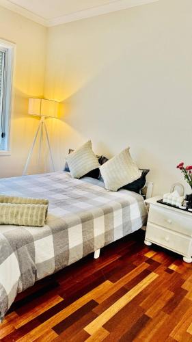 St. Albans House | Tranquil Holiday Retreat in Saint Albans