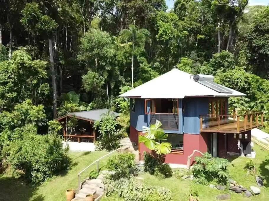 Cow Bay House | Treeverb Beach House - Daintree