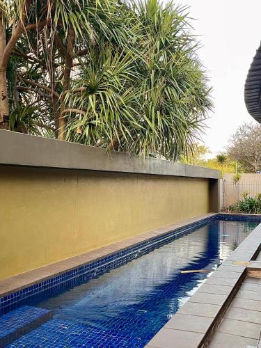 Darwin City Centre Apartment | Tropical City Oasis