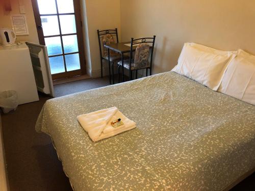 Jellicoe Hotel | Truro weighbridge motel