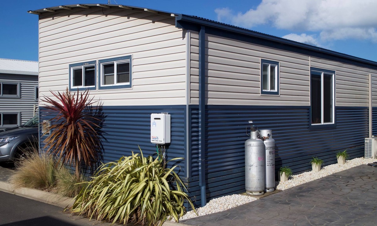Apollo Bay Cabin | Ultra-Modern Coastal Living