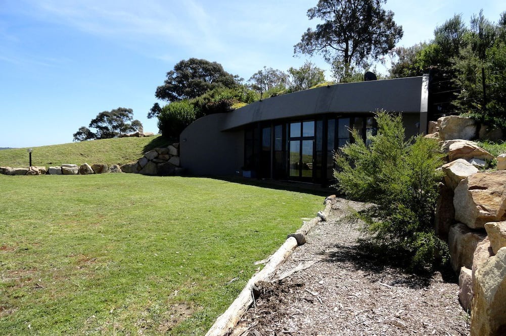 Sarsfield House | Unique Cottage Surrounded by Farmland near Gippsland Lakes, Victoria, Australia