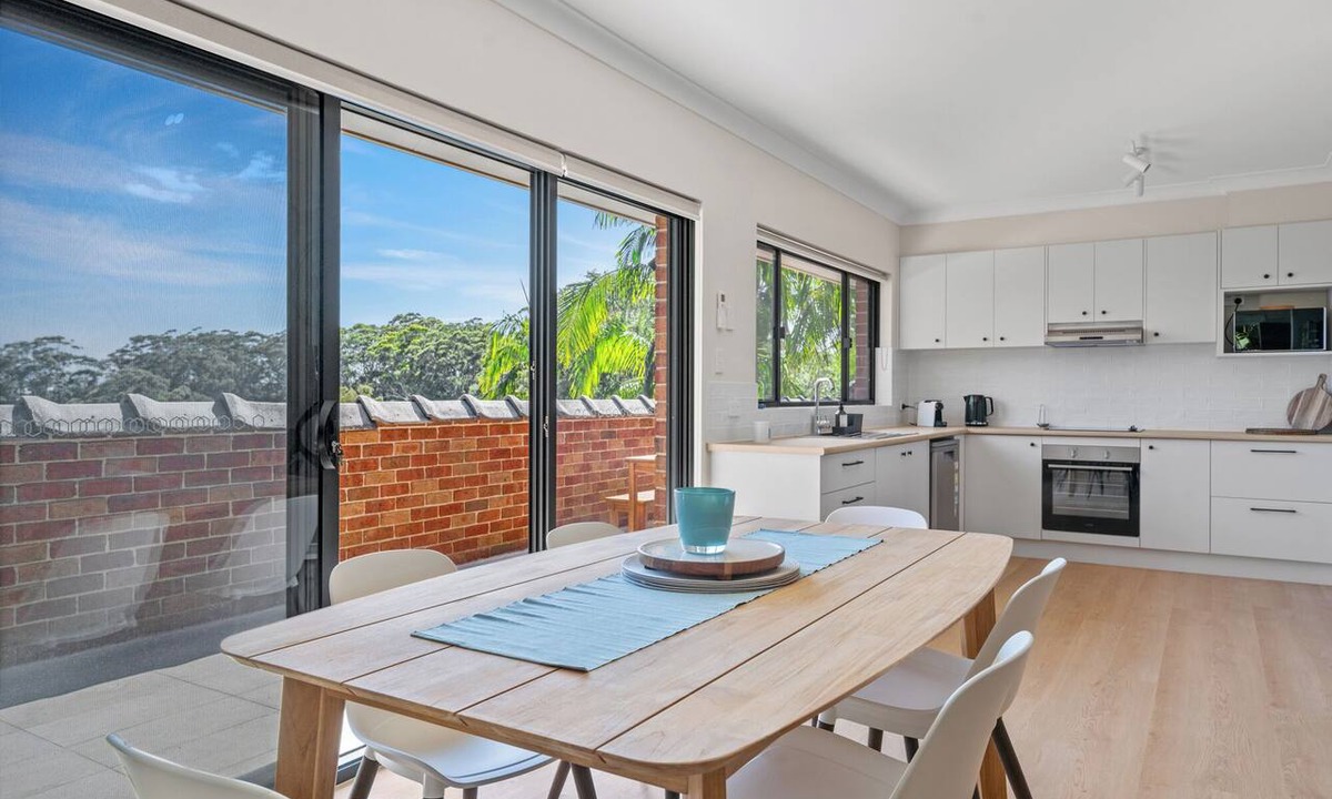 Terrigal Apartment | UNIT 1 - VILLA BREEZE TERRIGAL