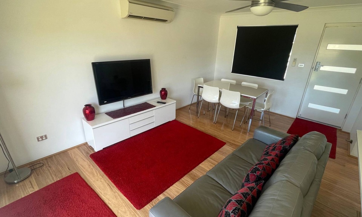 Jurien Bay Villa | Unit 11, 2 Casuarina Crescent, Ocean Beach Chalets