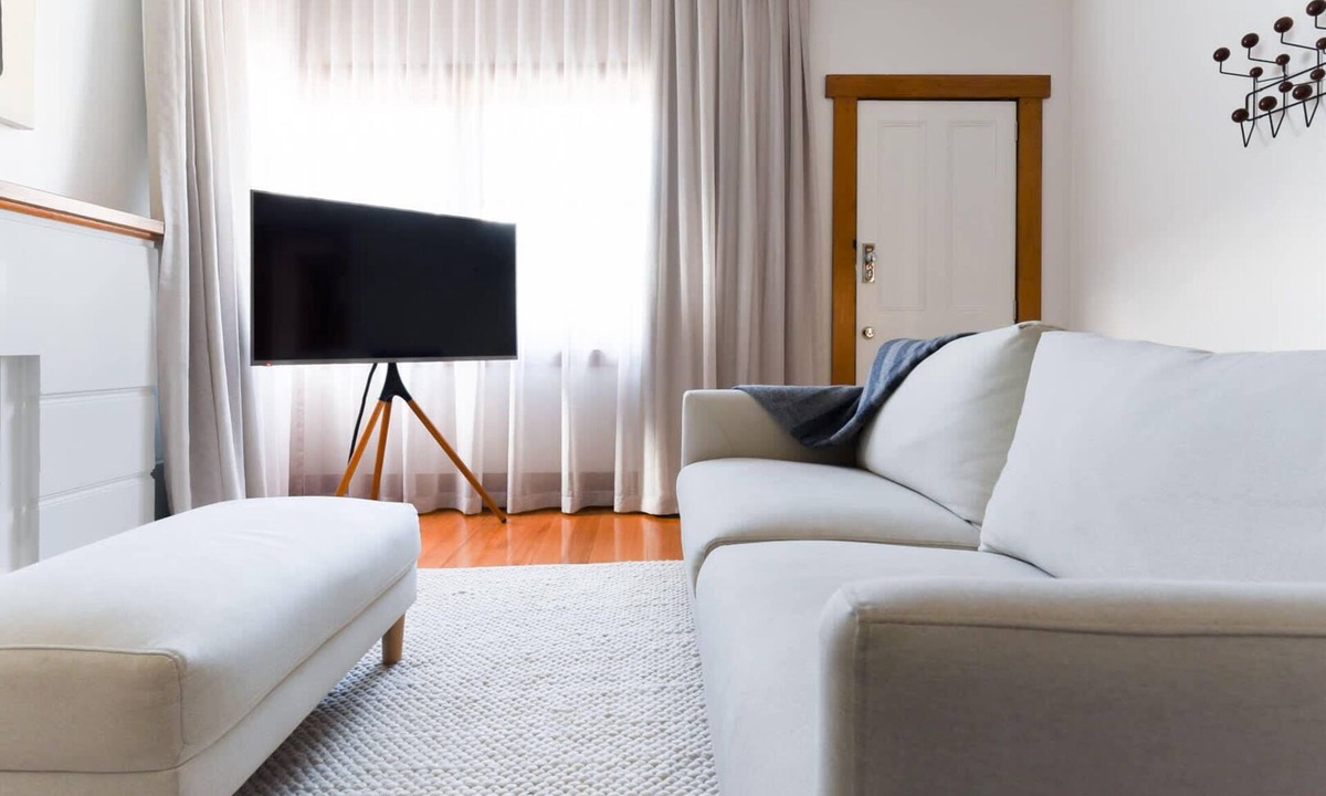 South Launceston House | Vintage Charm Close to the City