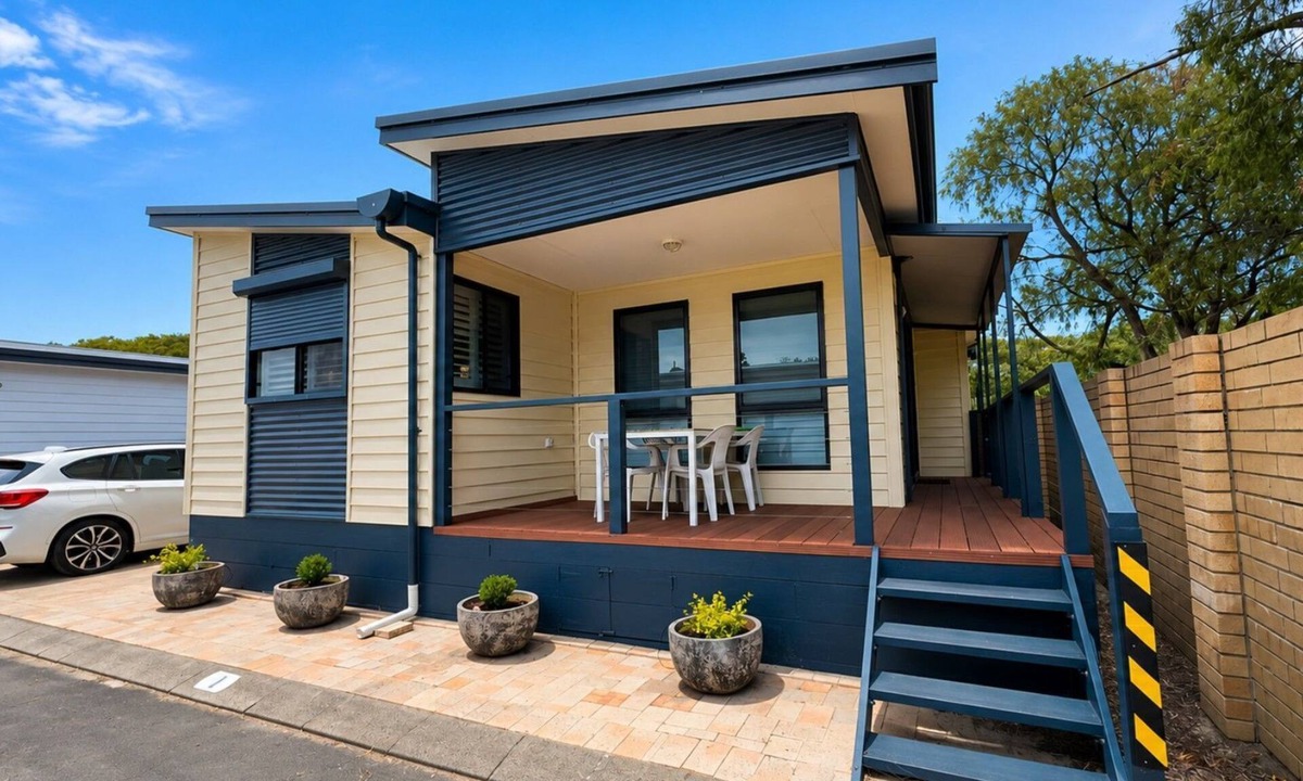 Broadwater House | Wack-A-Doo at Cabin 1 - Modern Family Retreat at Geographe Bay Holiday Park