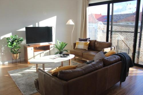 Wagga Wagga House | Walk to everything - Fire pit - Pets welcome