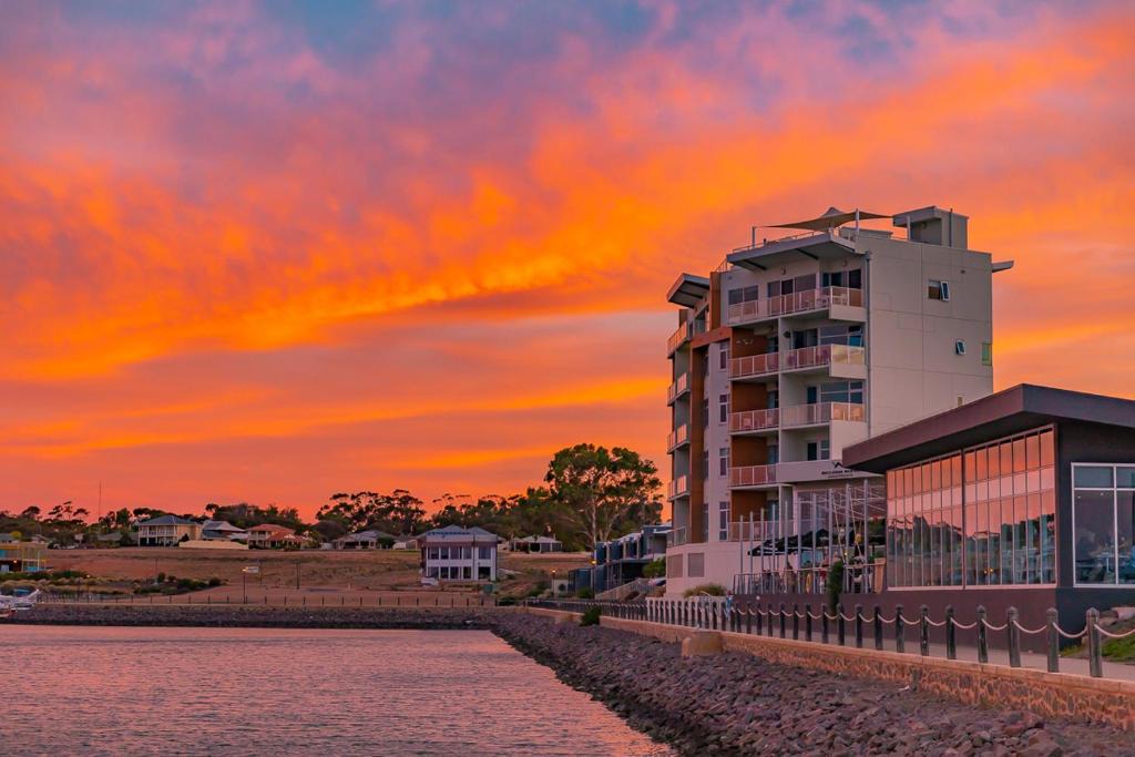 Wallaroo Apartment | Wallaroo Marina Apartments