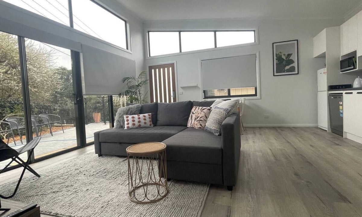 Page Apartment | WARM Sunlit Sustainable north facing Studio