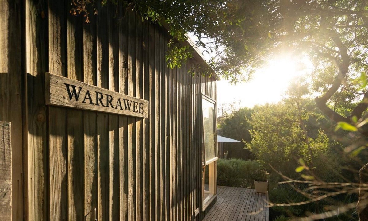 Blairgowrie House | Warrawee - Quintessential Beach Retreat*