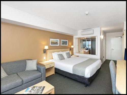 Ballina Apartment | Water Front Retreat Ballina