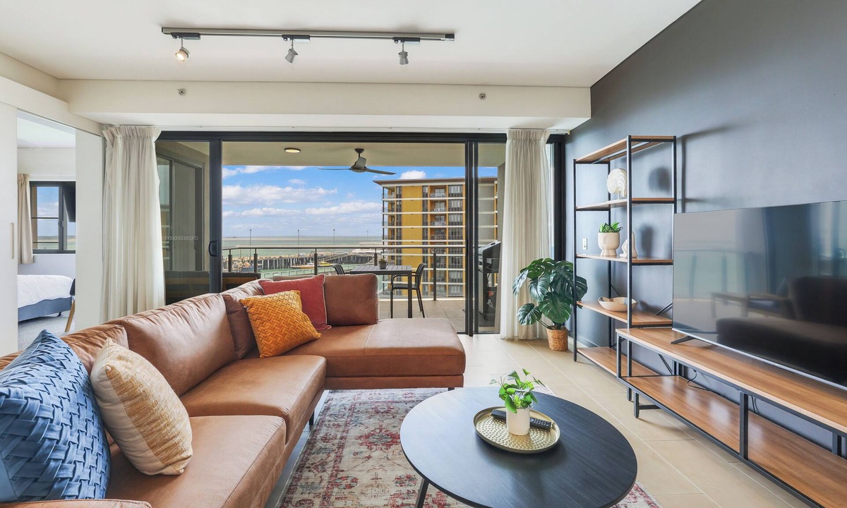 Darwin City Centre Apartment | Waterfront Opal Suite: 1 Bed Apt, Water Views