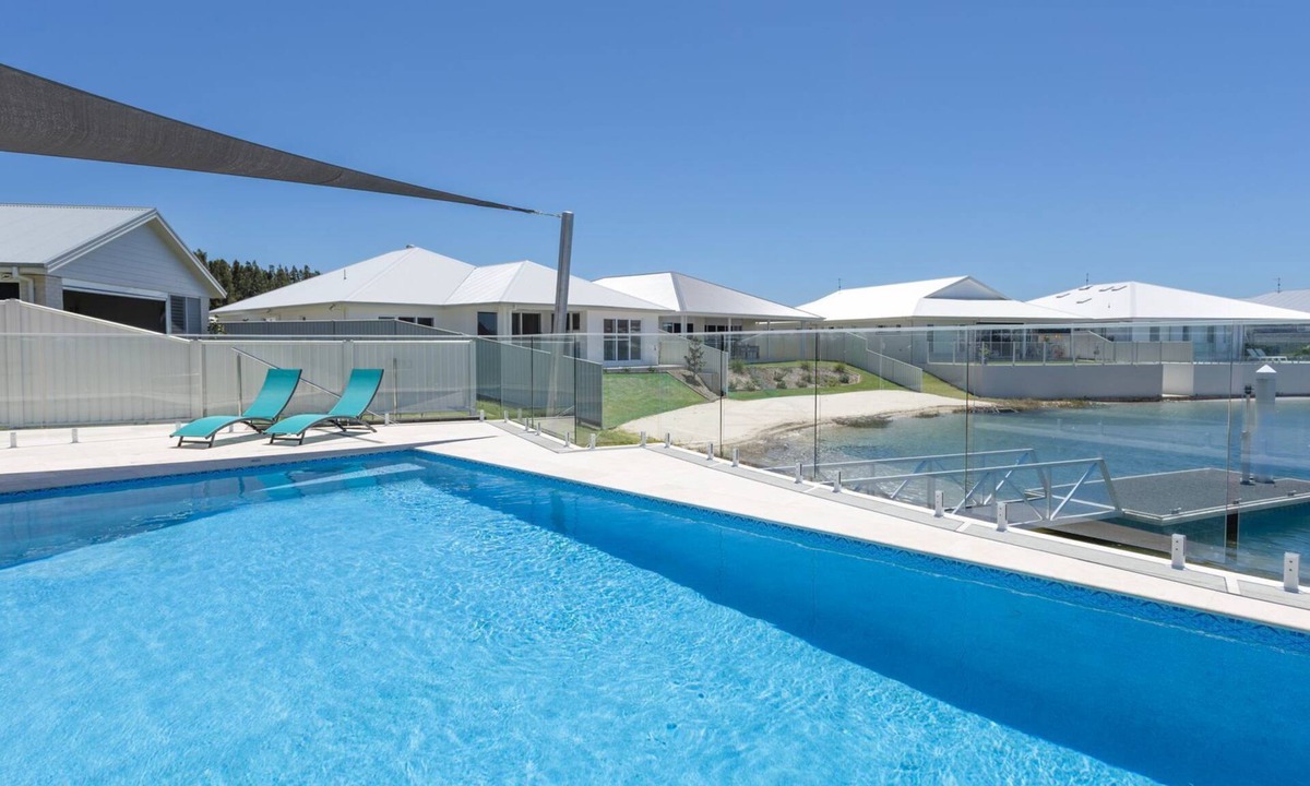 Yamba House | Waterfront. Pool. Boat. Pet-friendly. It doesn’t get better than this.
