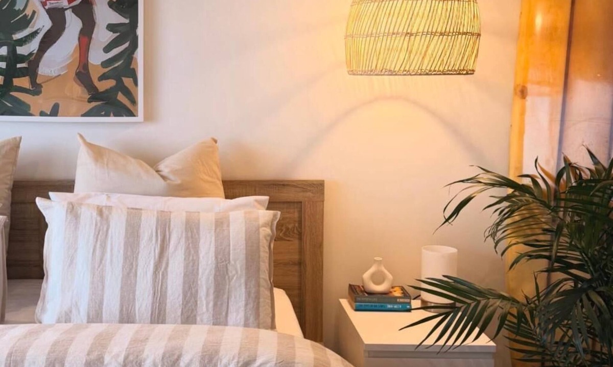 Arrawarra Cottage | Waterfront Villa- Pet Friendly