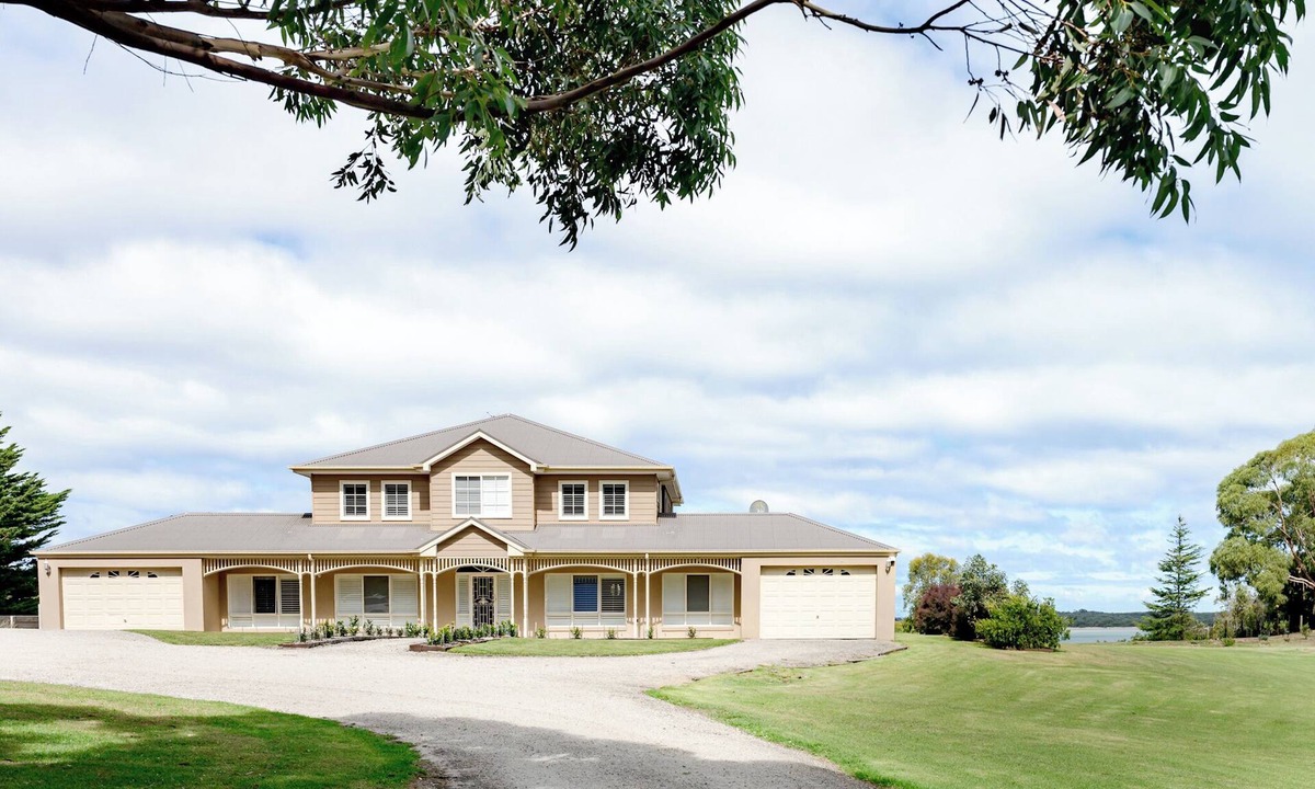 Inverloch House | Waterview - Winter Promo Stay 3 pay 2