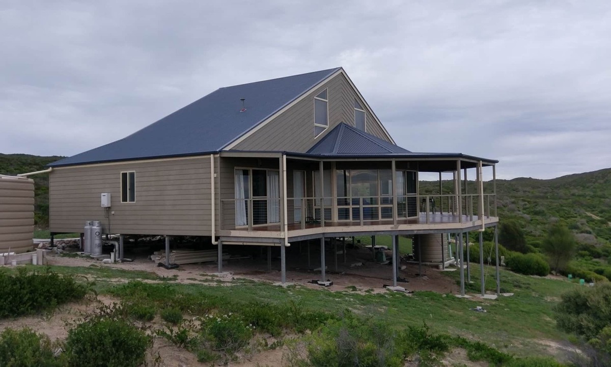 Wedge Island House | Wedge Island House-SA - Accessible by Charter plane or boat ONLY
