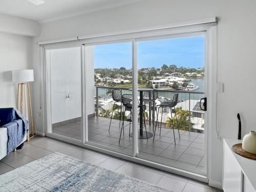 Cullen Bay Apartment | Welcome Homestay Bayside