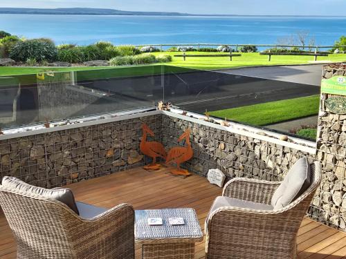 Portland House | Whaler's Cove