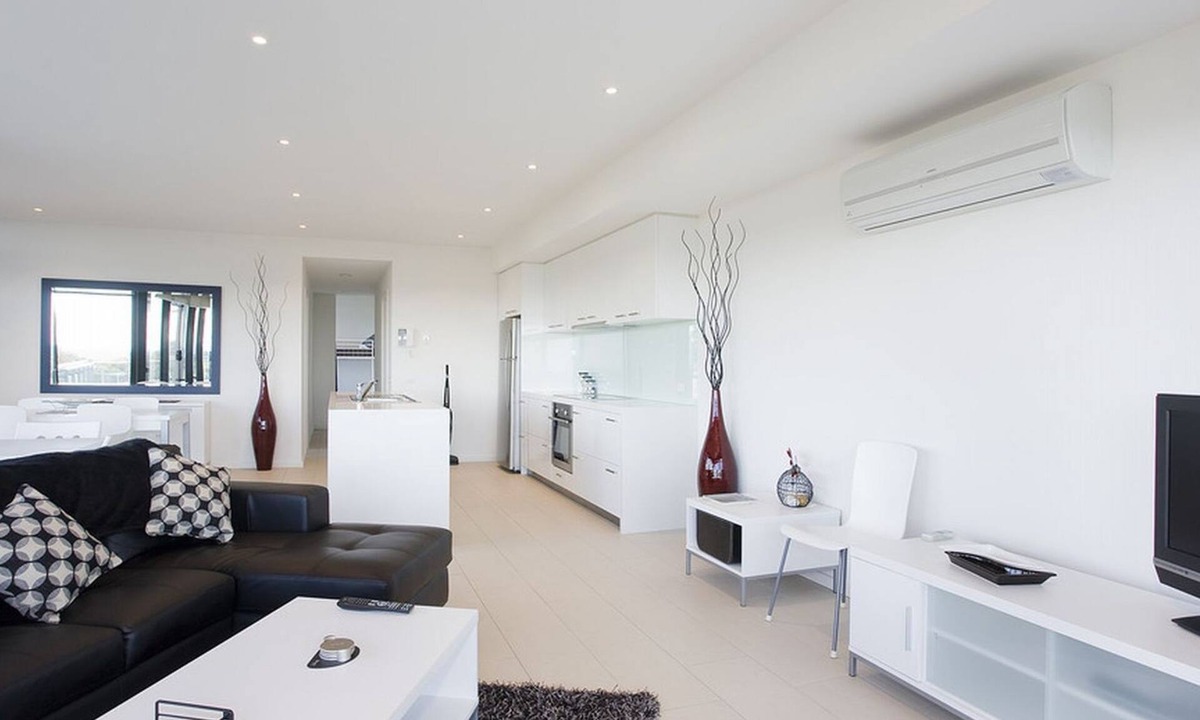 Torquay Apartment | Whitewater Apartment 101