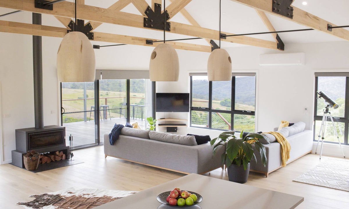 Merrijig House | Wild Fauna - Luxury at the Base of Mt Buller