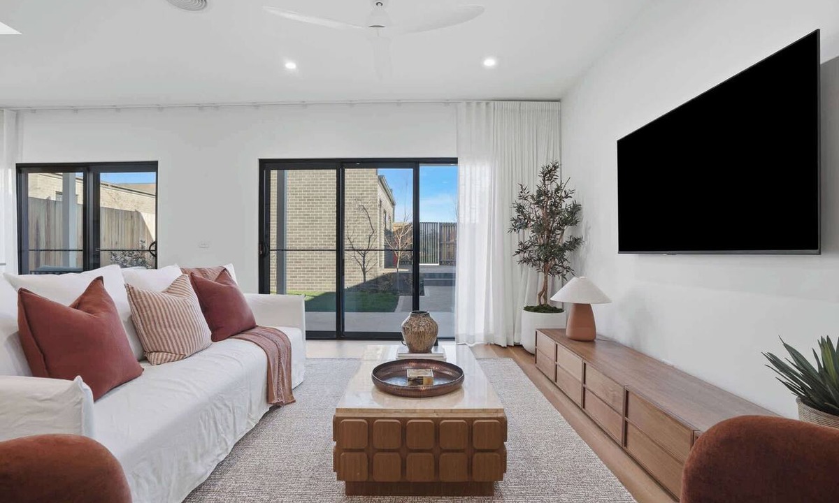Orange House | Wonderful Woodlands - 3 Bed, 2.5 Bath, Near Winery