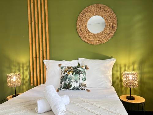 Cayenne Apartment | Yana Room - Centre ville, 2 chambres, espace travail, Wifi fibre