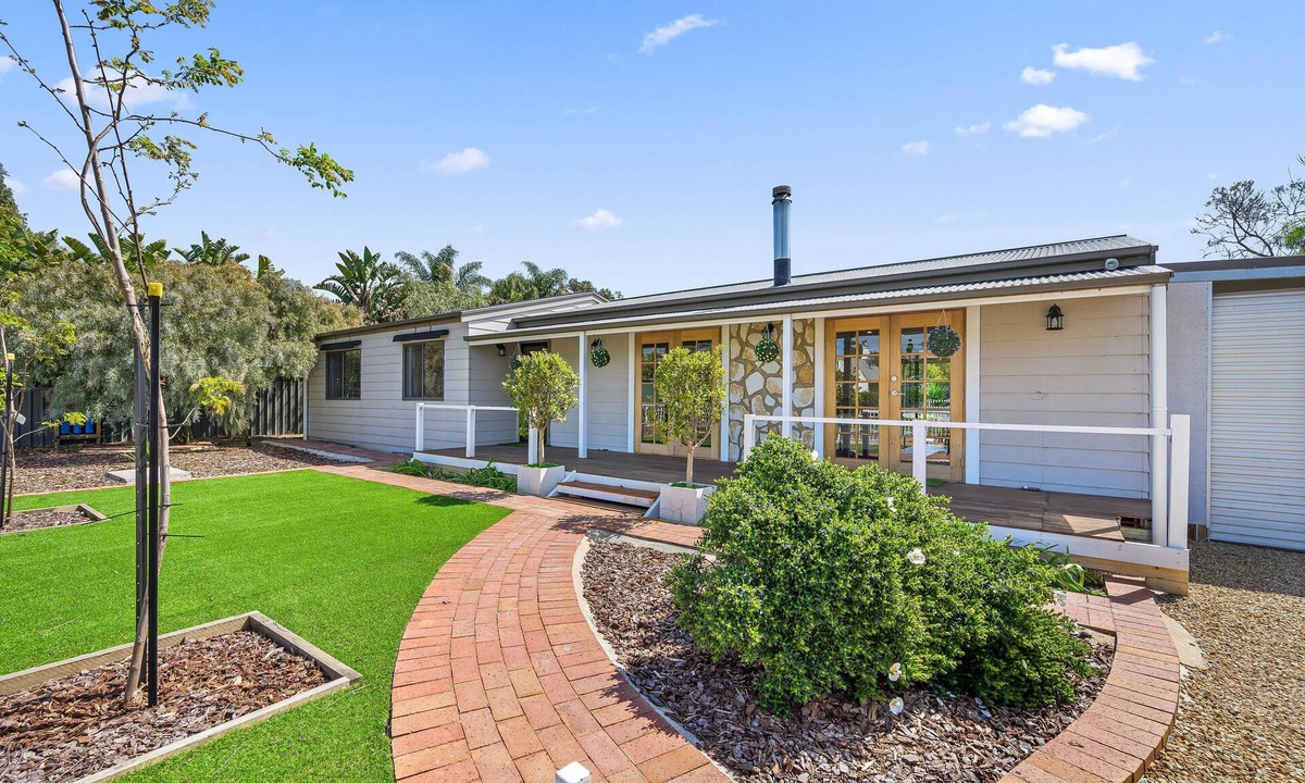 Yankalilla House | Yankavilla ~ Yankalilla - A Charming 3 Bedroom Cottage in Tranquil Yankalilla Village