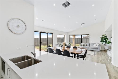 Yarrawonga House | Yarrawonga Getaway
