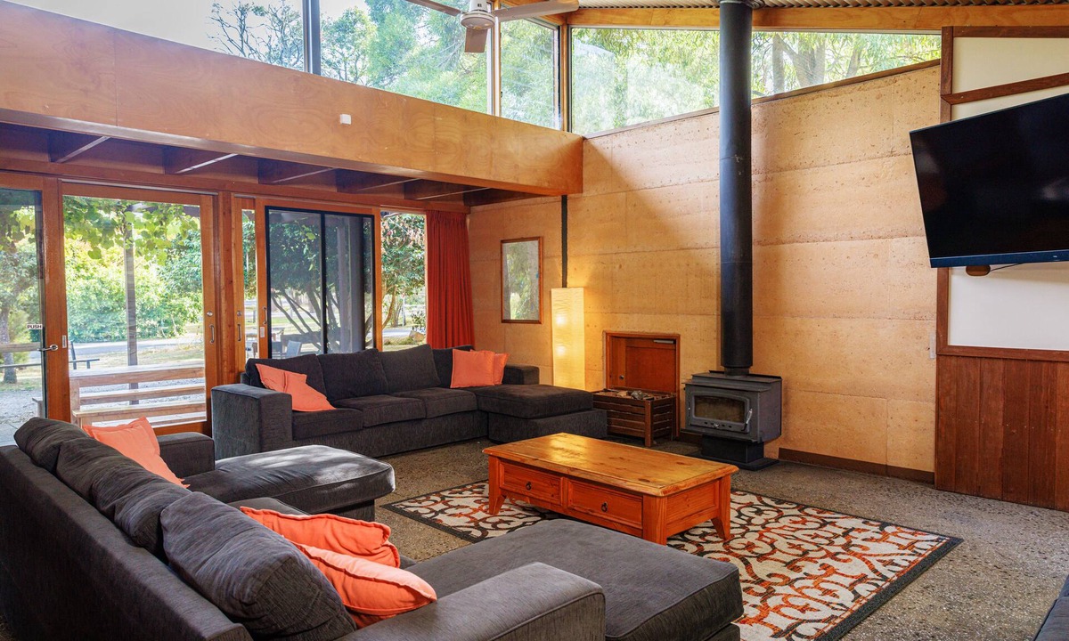 Halls Gap Hostel | YHA Grampians Eco Halls Gap