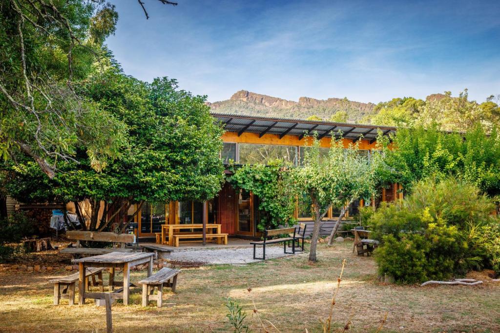 Halls Gap Hostel | YHA Grampians Eco, Halls Gap