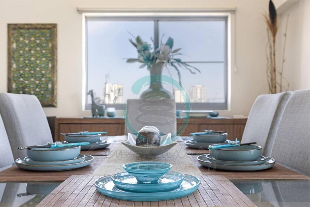 Darwin City Centre Apartment | ZEN PINNACLE PENTHOUSE Darwin's Exclusive Zen Retreat in Darwin City