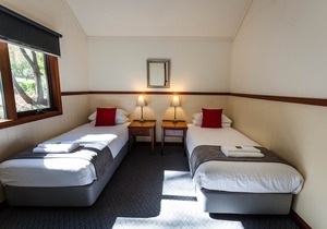 3 Bedroom Sleeps up to 6 guests, features 3 bedrooms and a large living/dining plus veranda