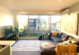 BEAUTIFUL BAY VIEWS Huge 3-bedroom plus Office, Pool, Gym, 2 car spaces and SO MUCH MORE