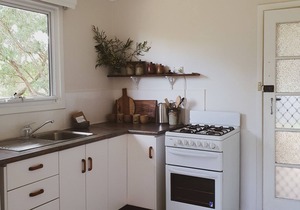 Gum Grove Chalets - Tuart